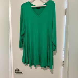 22/24 Lane Bryant Emerald V-Neck Top